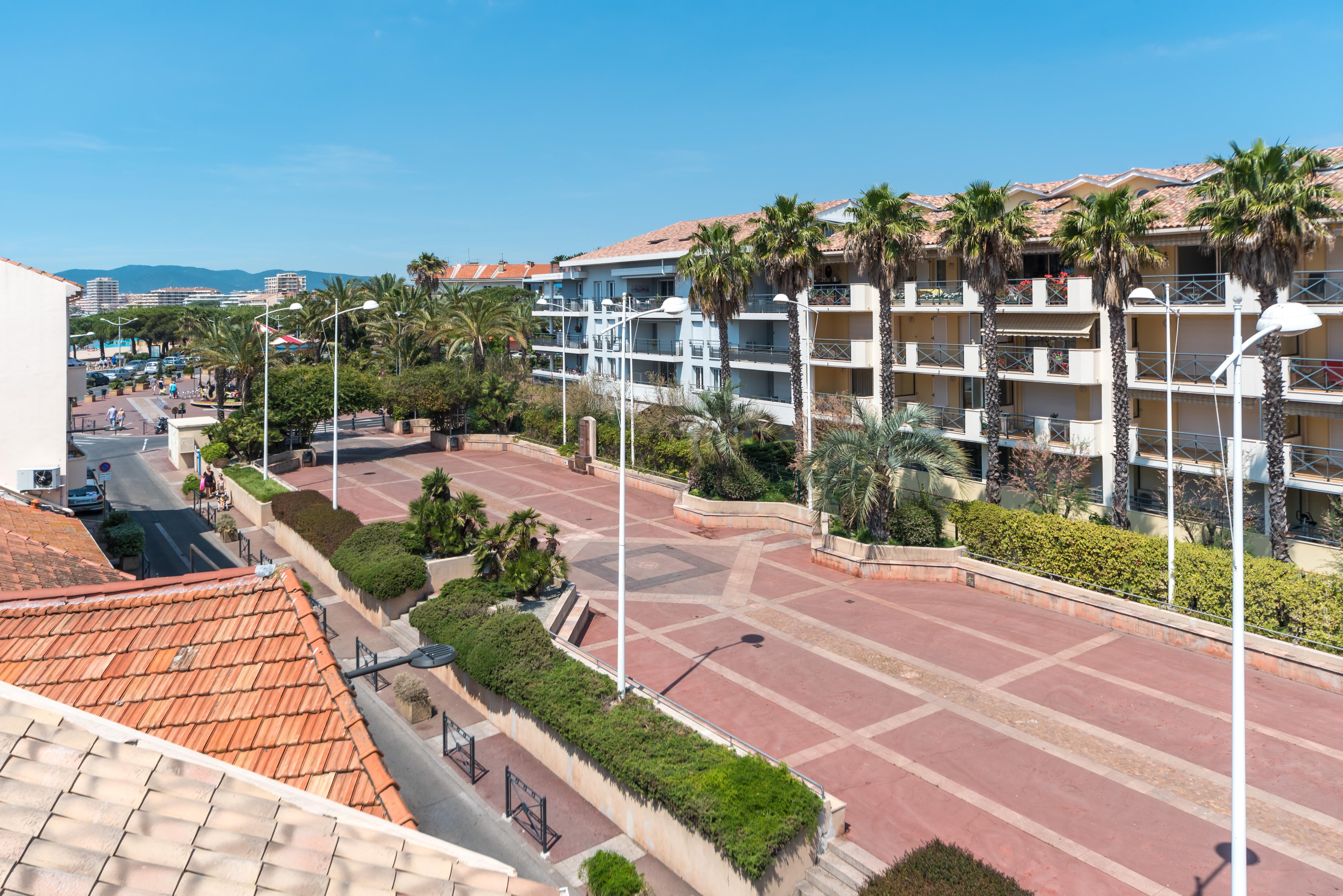Provencal Saint-Raphaël